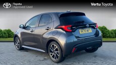 Toyota Yaris 1.5 Hybrid Design 5dr CVT Hybrid Hatchback